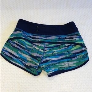 EUC Lululemon Speed Shorts 4/xs